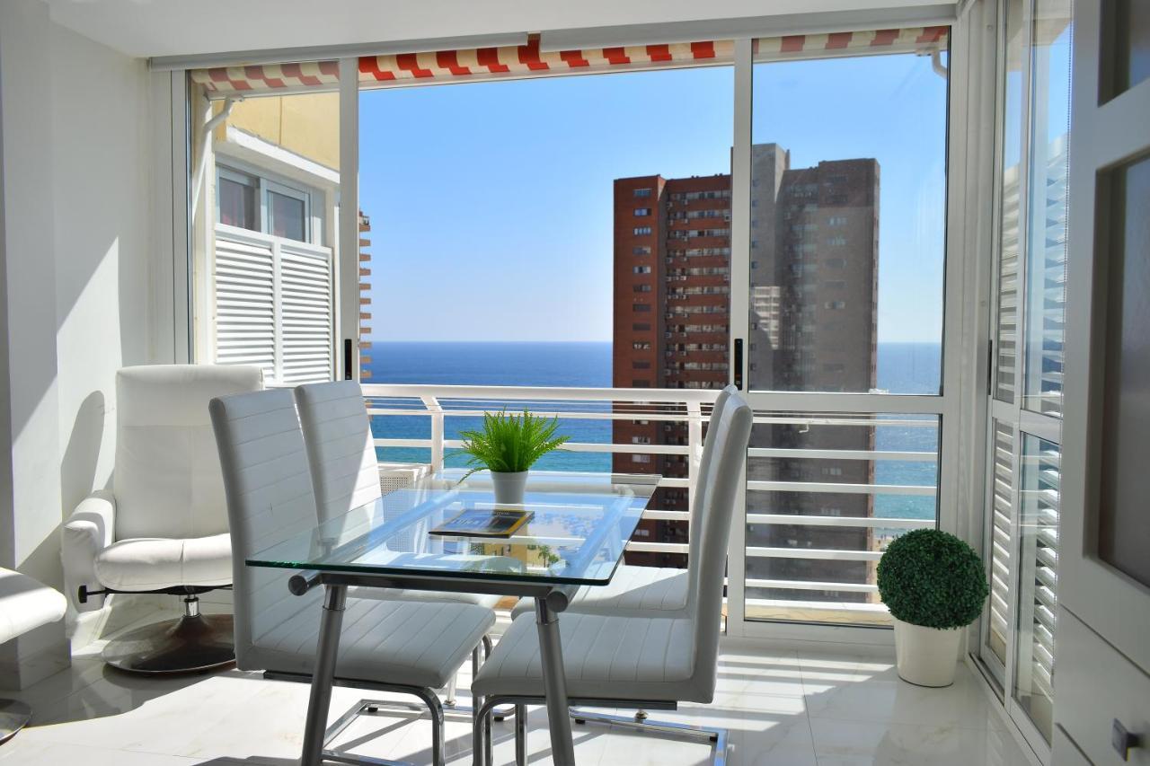 Los Caballos Vip Playa Levante Benidorm Exteriér fotografie