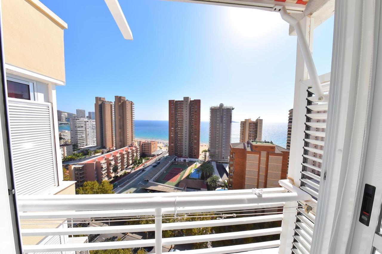 Los Caballos Vip Playa Levante Benidorm Exteriér fotografie