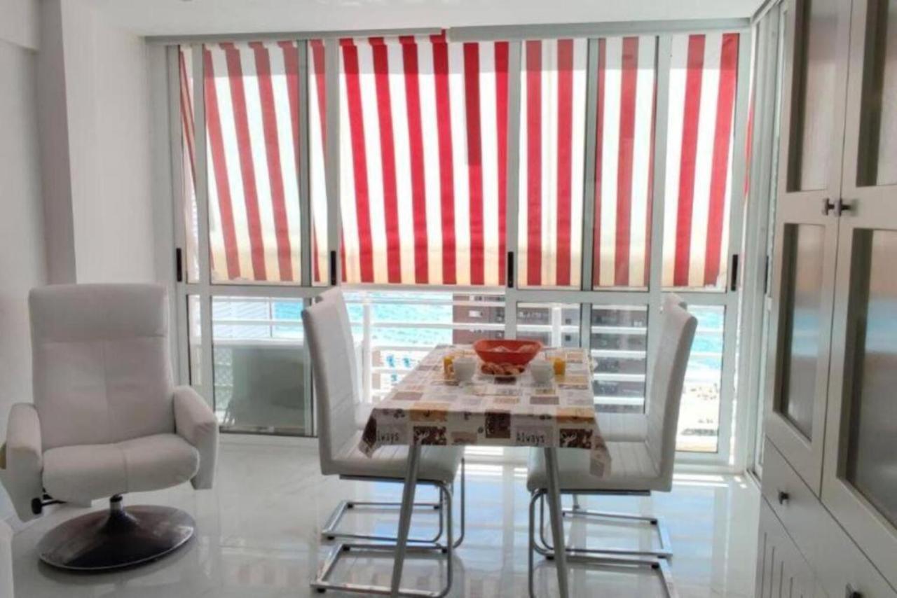 Los Caballos Vip Playa Levante Benidorm Exteriér fotografie